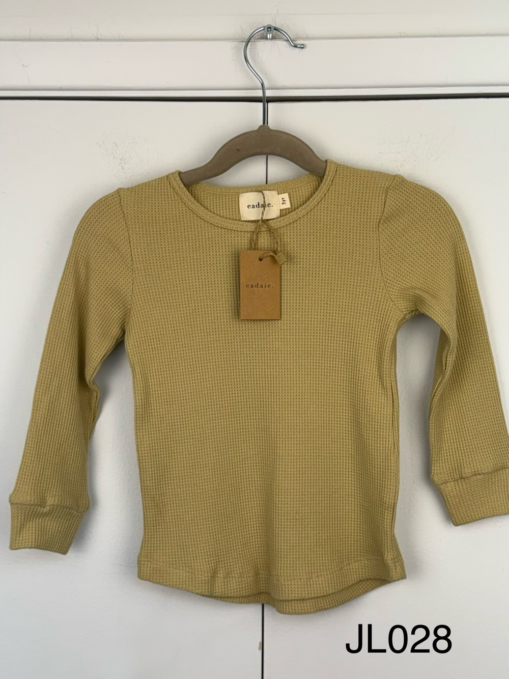 Eadaie Waffle Thermal Long Sleeve Top Wheat 3Y NWT